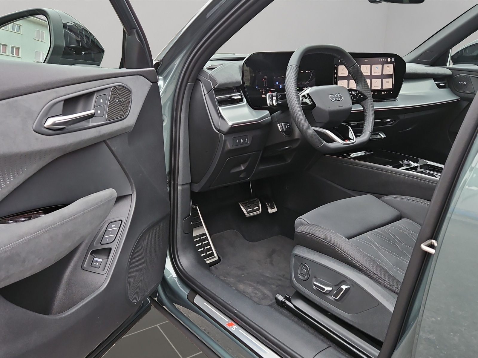 AUDI Q3 Sportback TFSI quattro 195 kW S tronic-image-7