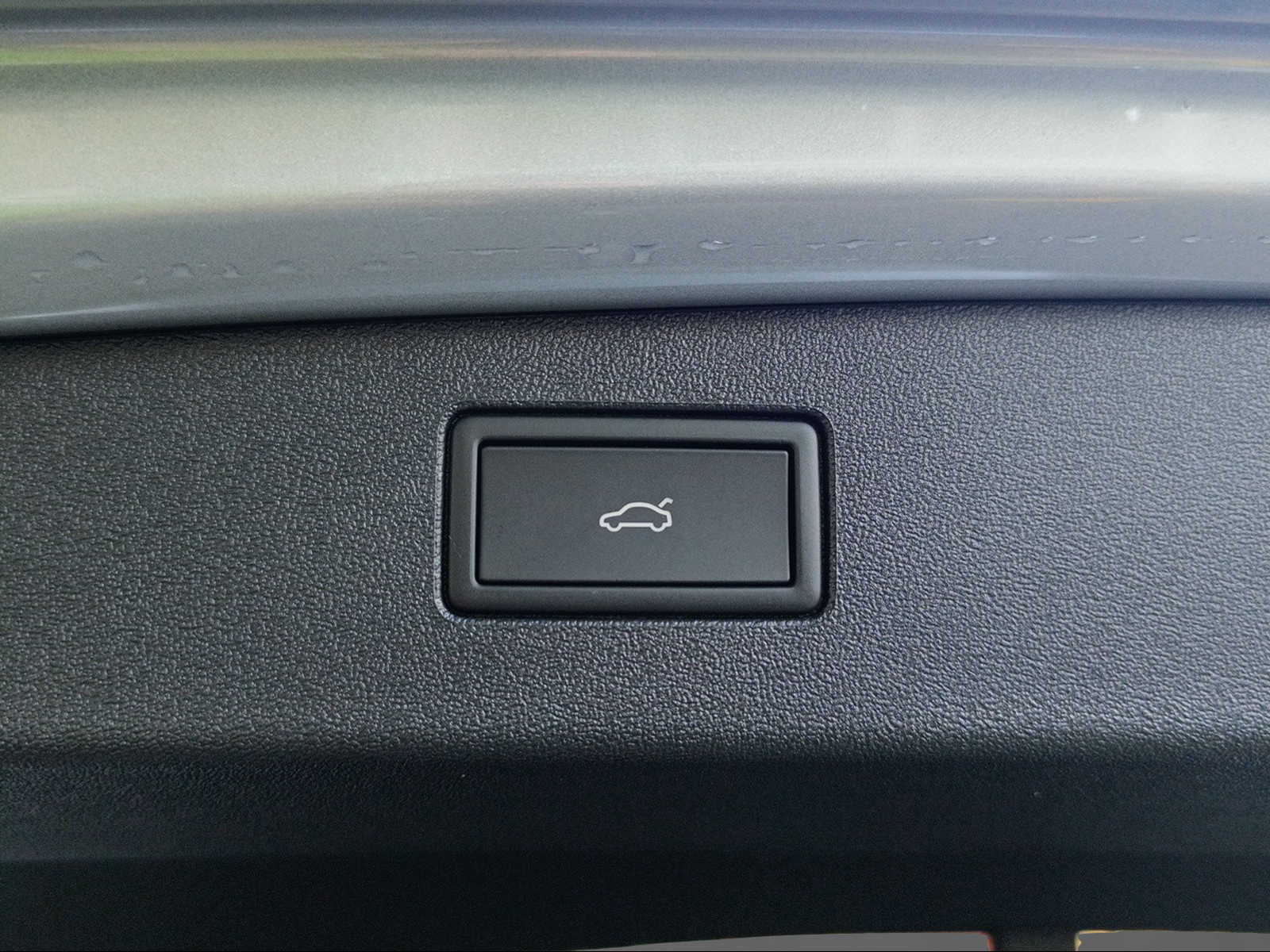 VW Tiguan LIFE 204PS / Vollhybrid / elektrische Reichweite bis 147Km (Stadt)-image-11