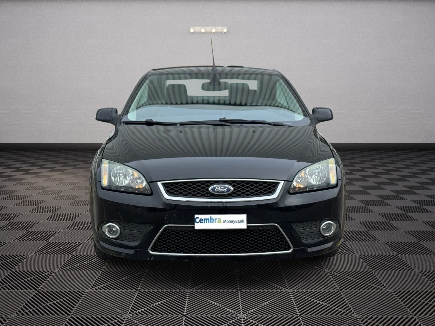 FORD Focus CC 2.0i Titanium-image-1