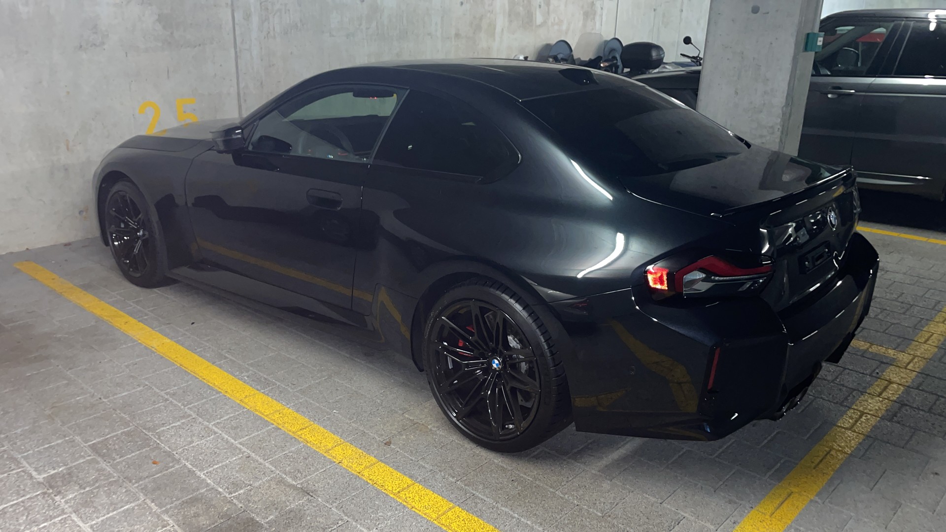 BMW M2 Steptronic-image-5