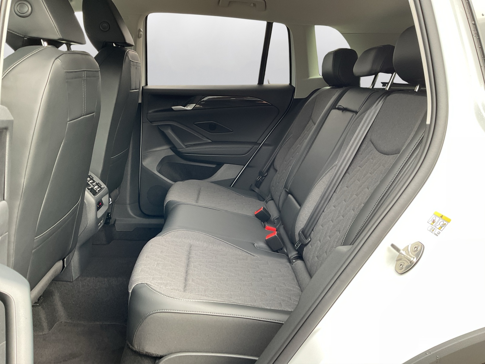 VW Tiguan 1.5 TSI evo2 mHEV United DSG-image-10