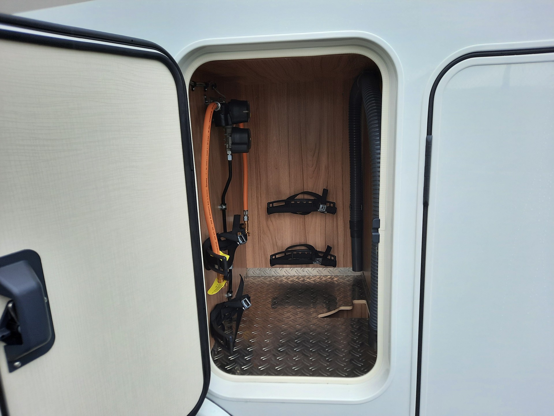HYMER Exsis T 678-image-12