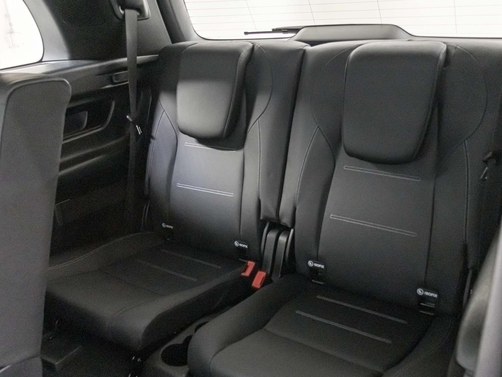 MERCEDES-BENZ GLB 35 AMG 4MATIC-image-9
