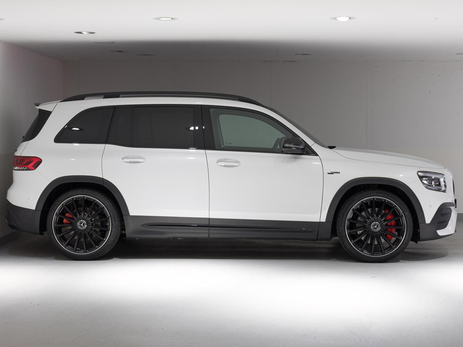 MERCEDES-BENZ GLB 35 AMG 4MATIC-image-1