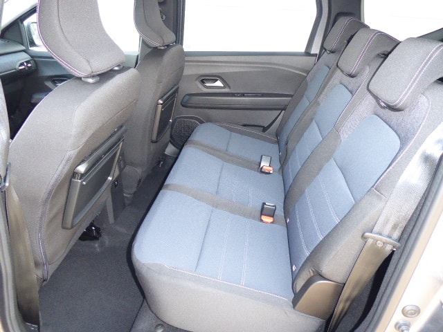 DACIA Jogger HEV 155 Journey 7 Plätzer-image-6