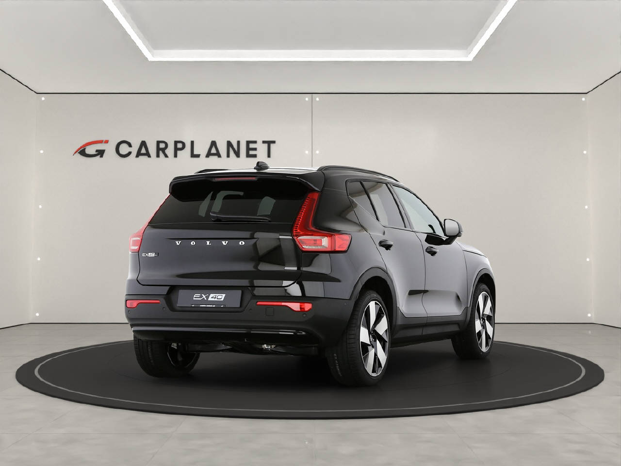 VOLVO EX40 Twin Ultra AWD XCENTRIC-image-2