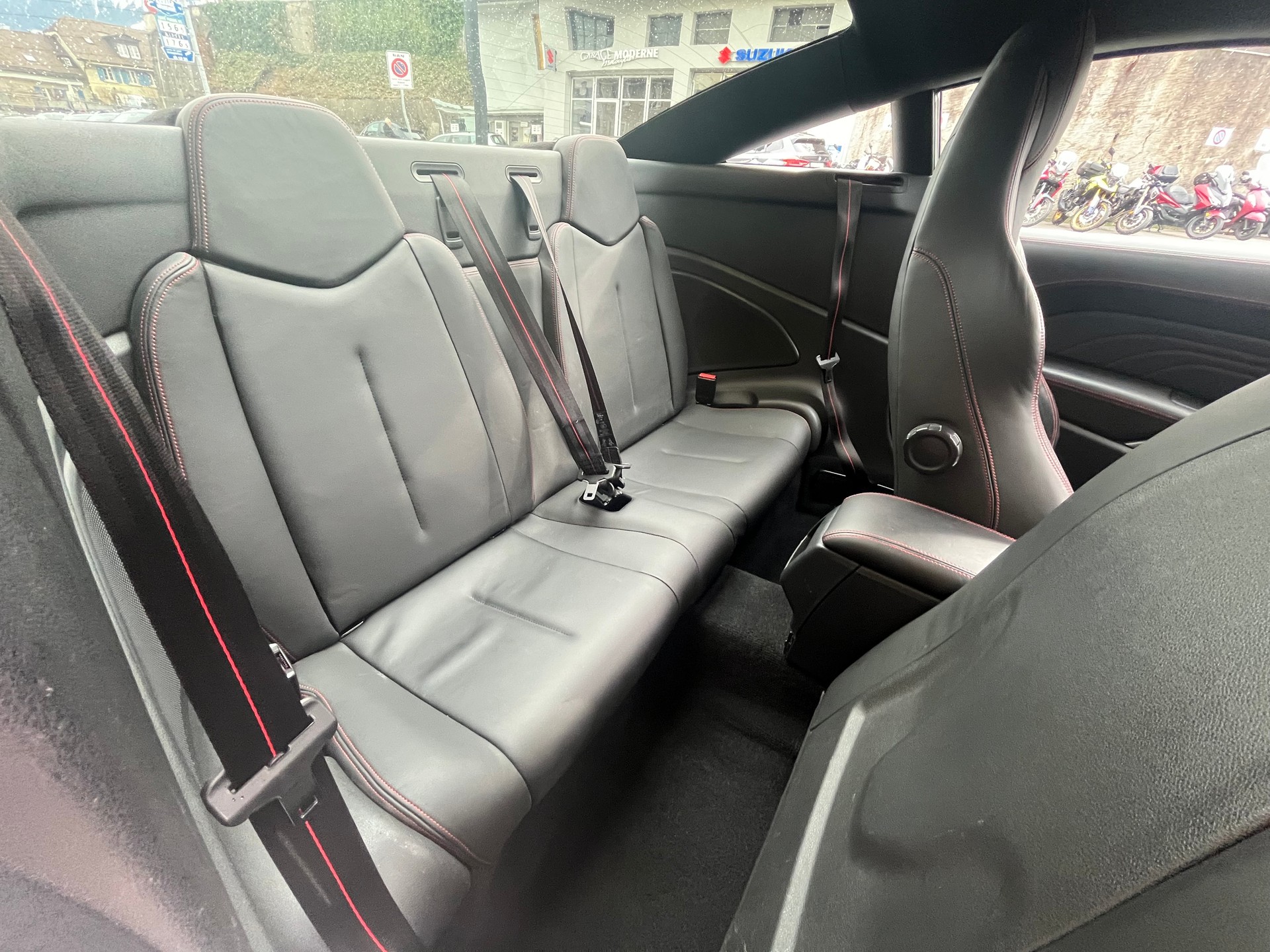 PEUGEOT RCZ 1.6 200 Turbo GT Line 6 vi-image-8