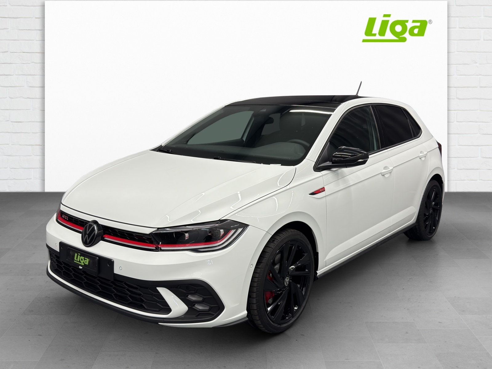 VW Polo 2.0 TSI GTI DSG-image-1