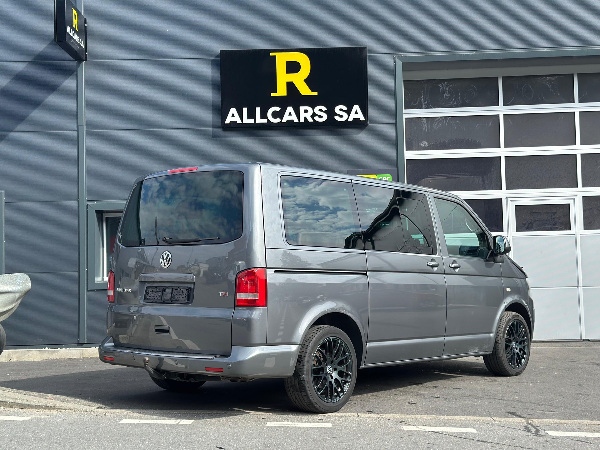 VW T5 Multivan 2.0 Bi-TDI CR Comfortline 4Motion DSG-image-3
