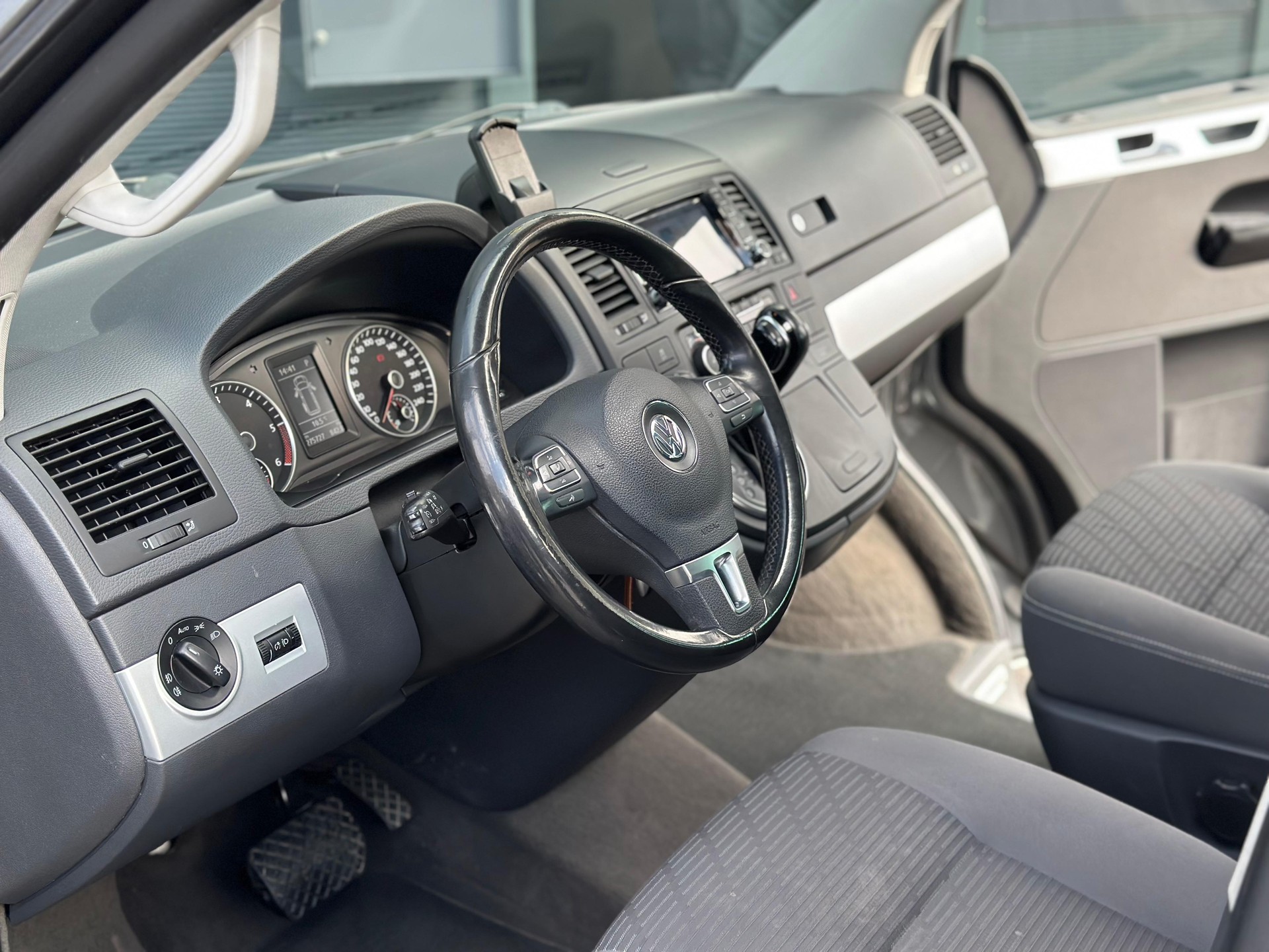 VW T5 Multivan 2.0 Bi-TDI CR Comfortline 4Motion DSG-image-7