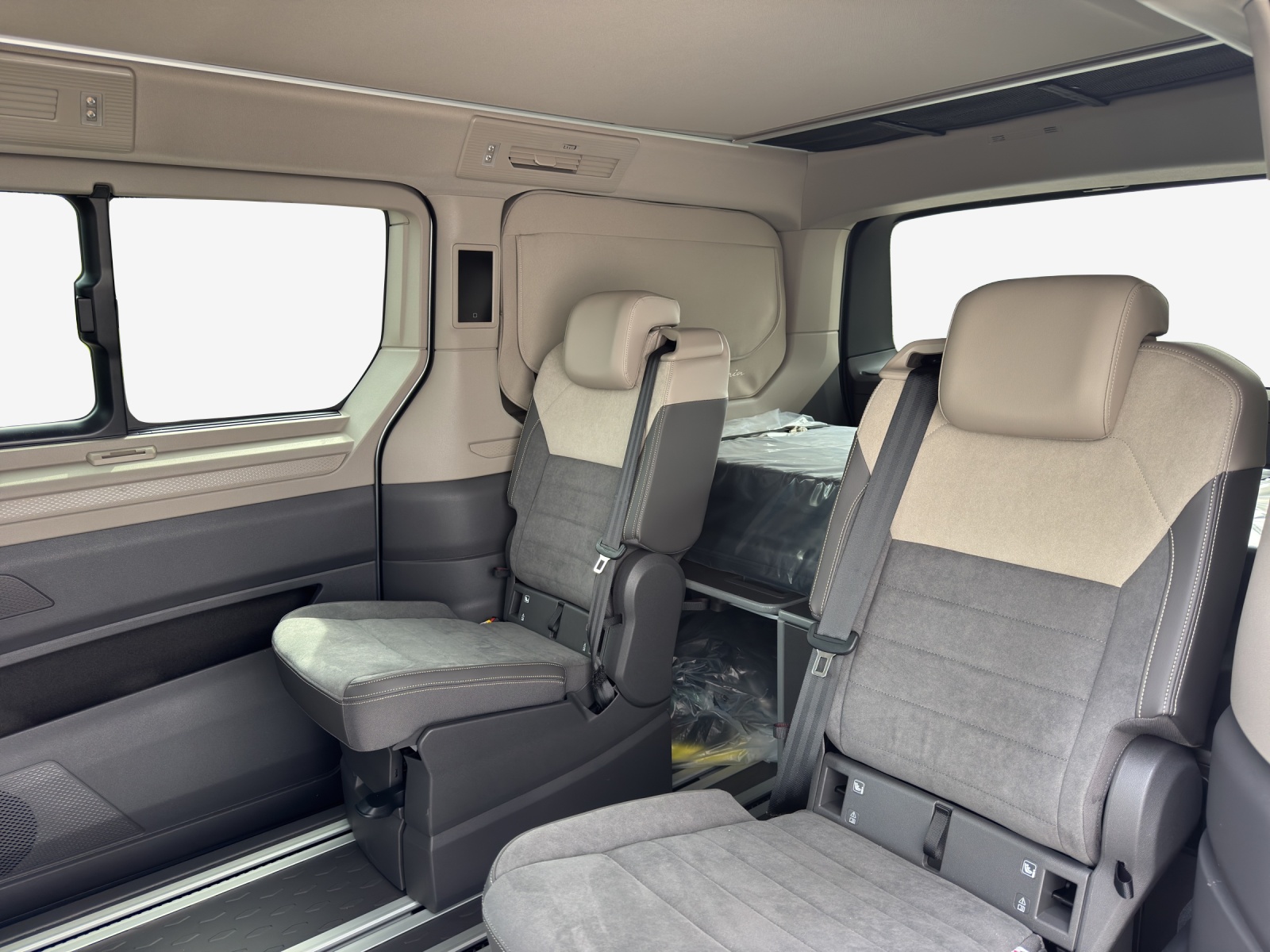VW California eHybrid Beach Camper 4Motion-image-11
