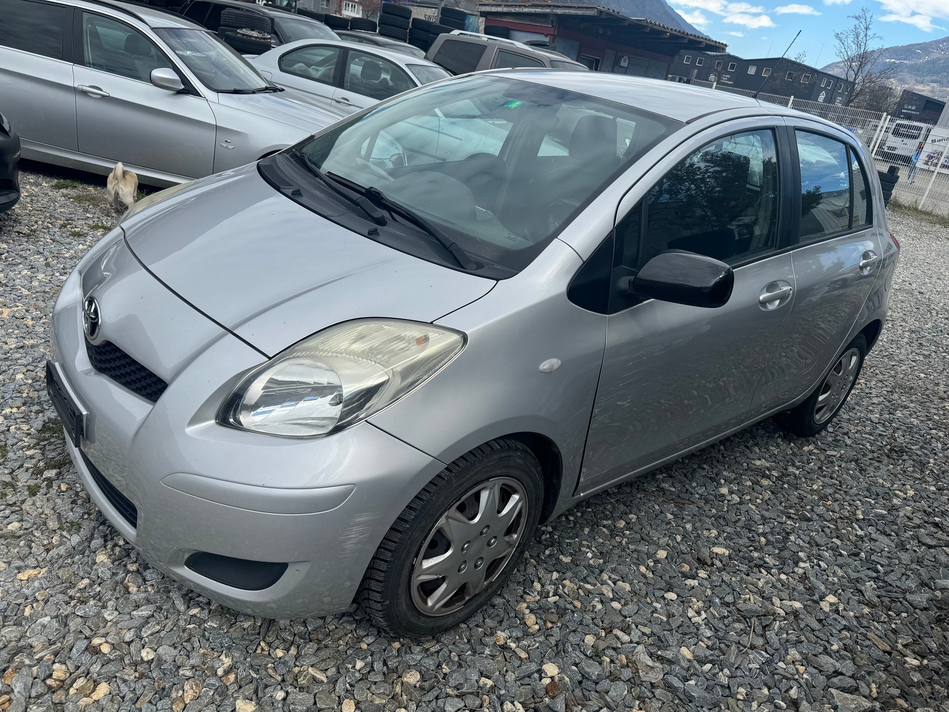 TOYOTA Yaris 1.33 Linea Terra-image-5