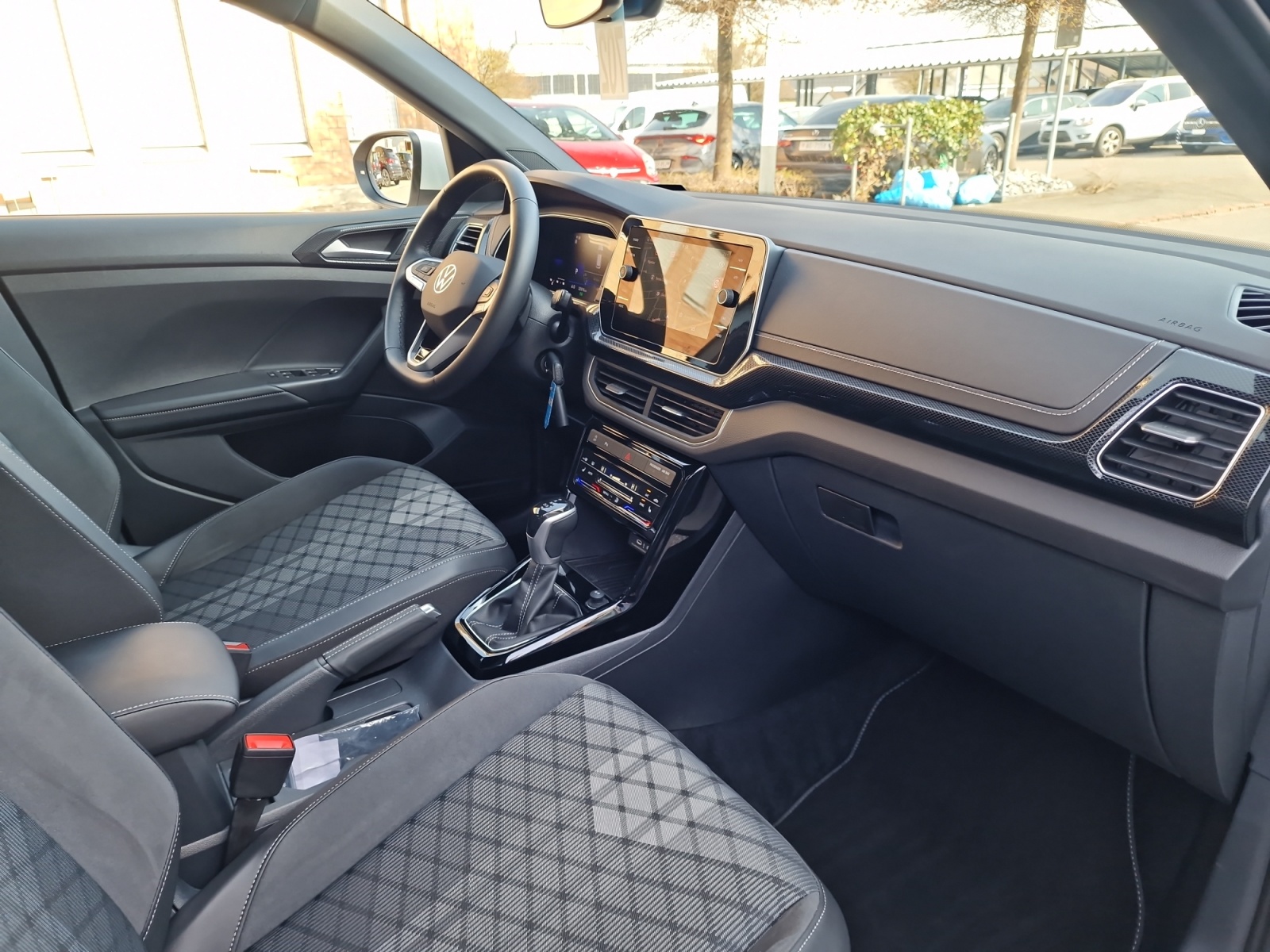 VW T-Cross 1.5 TSI EVO ACT R-Line DSG AHK-image-23
