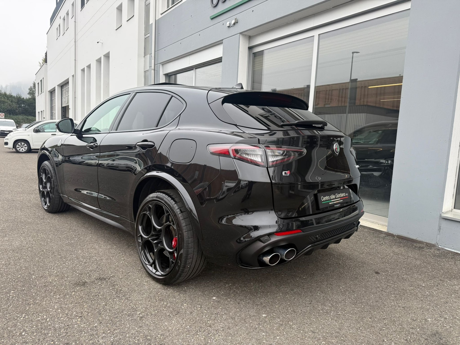 ALFA ROMEO Stelvio 2.9 V6 Quadrifoglio 520PS Q4 Sky AT8-image-5
