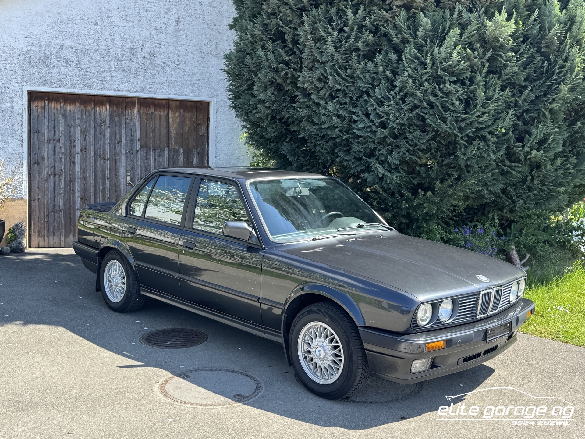 BMW 325i E30 Handschalter-image-0