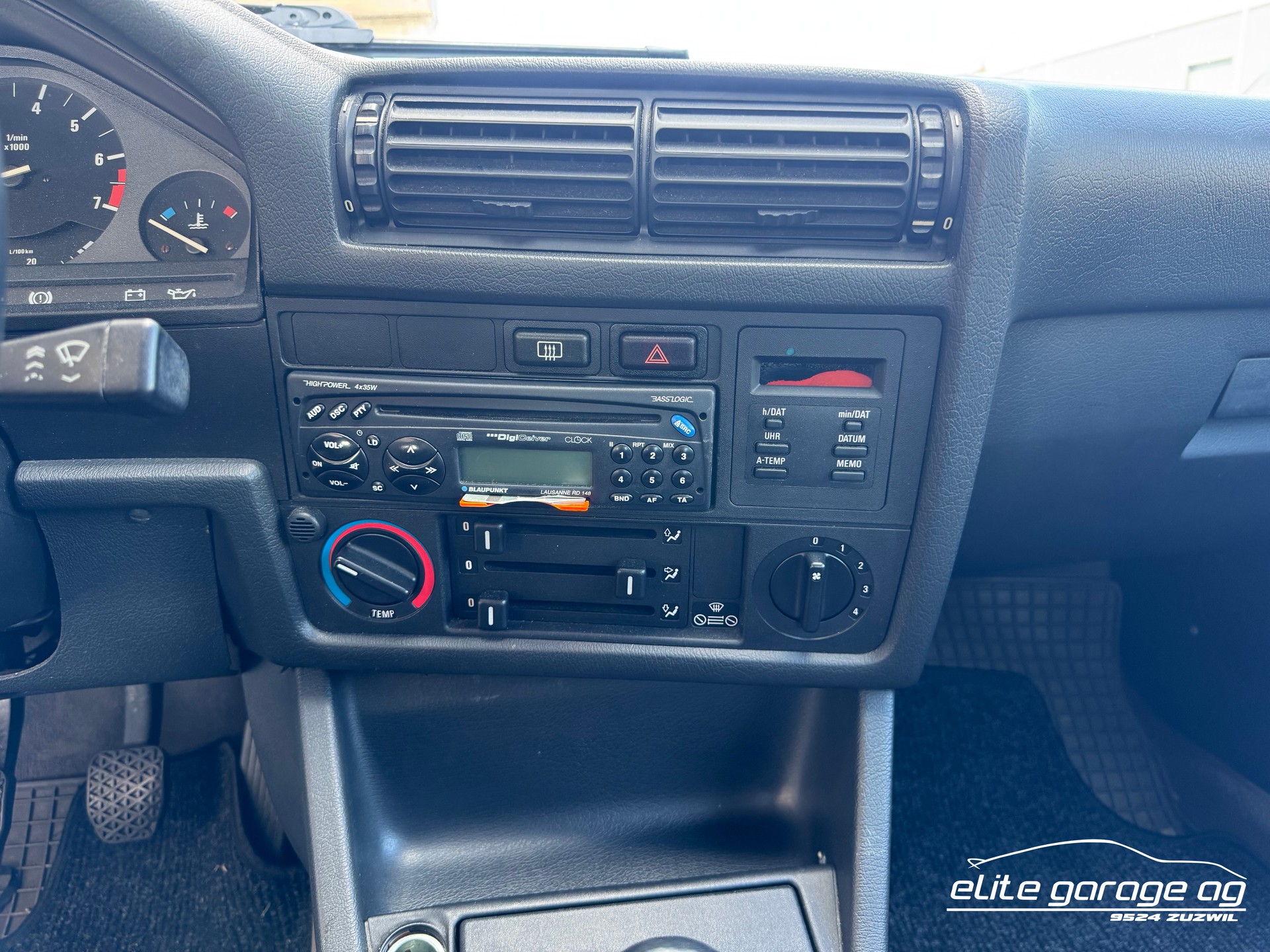 BMW 325i E30 Handschalter-image-8