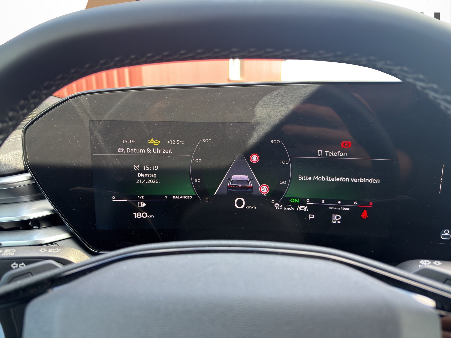 AUDI A5 Avant 2.0 TFSI S-Tronic S-Line-image-18