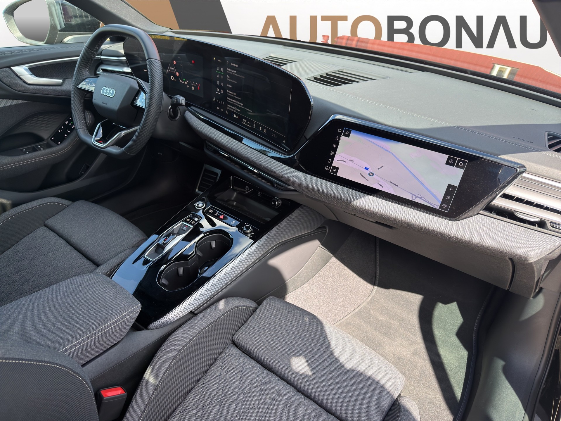 AUDI A5 Avant 2.0 TFSI S-Tronic S-Line-image-12