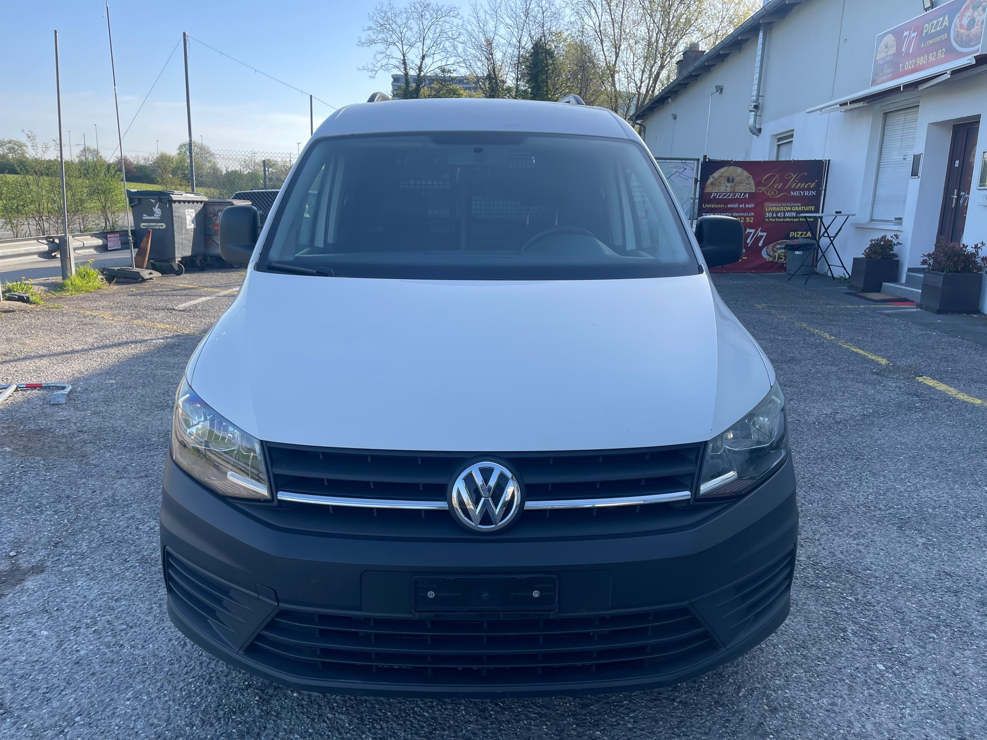 VW Caddy 2.0TDI BlueMotion Technology-image-0