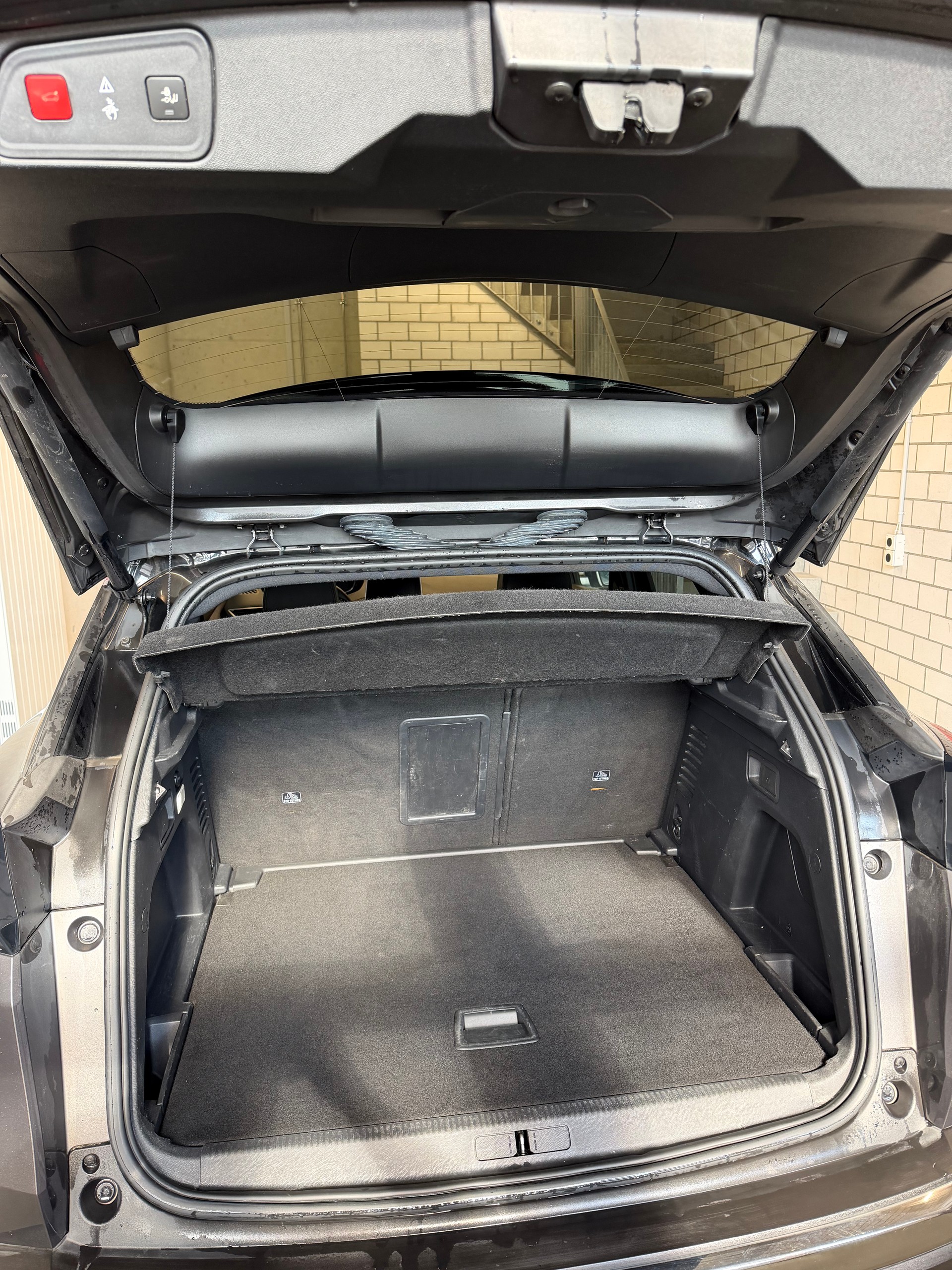 PEUGEOT 3008 2.0 BlueHDi GT EAT-image-8