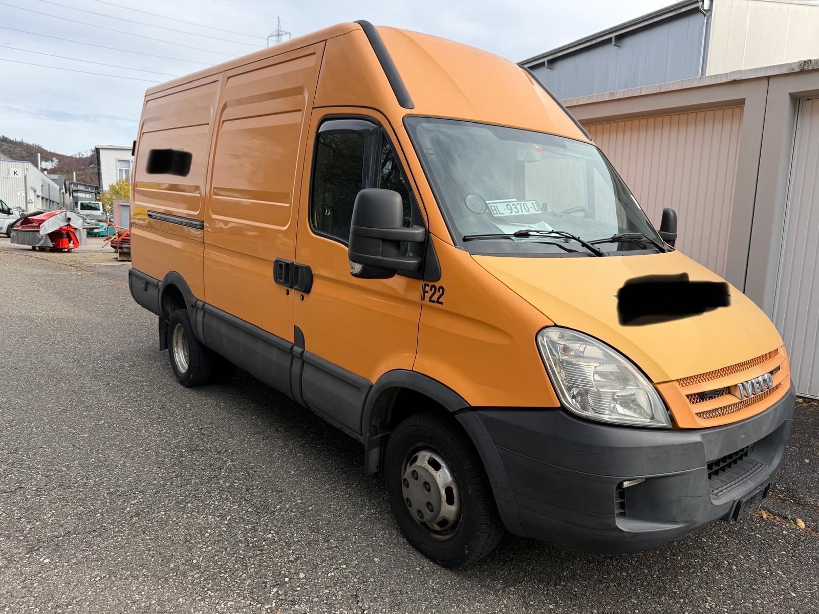 IVECO 50C18V-35