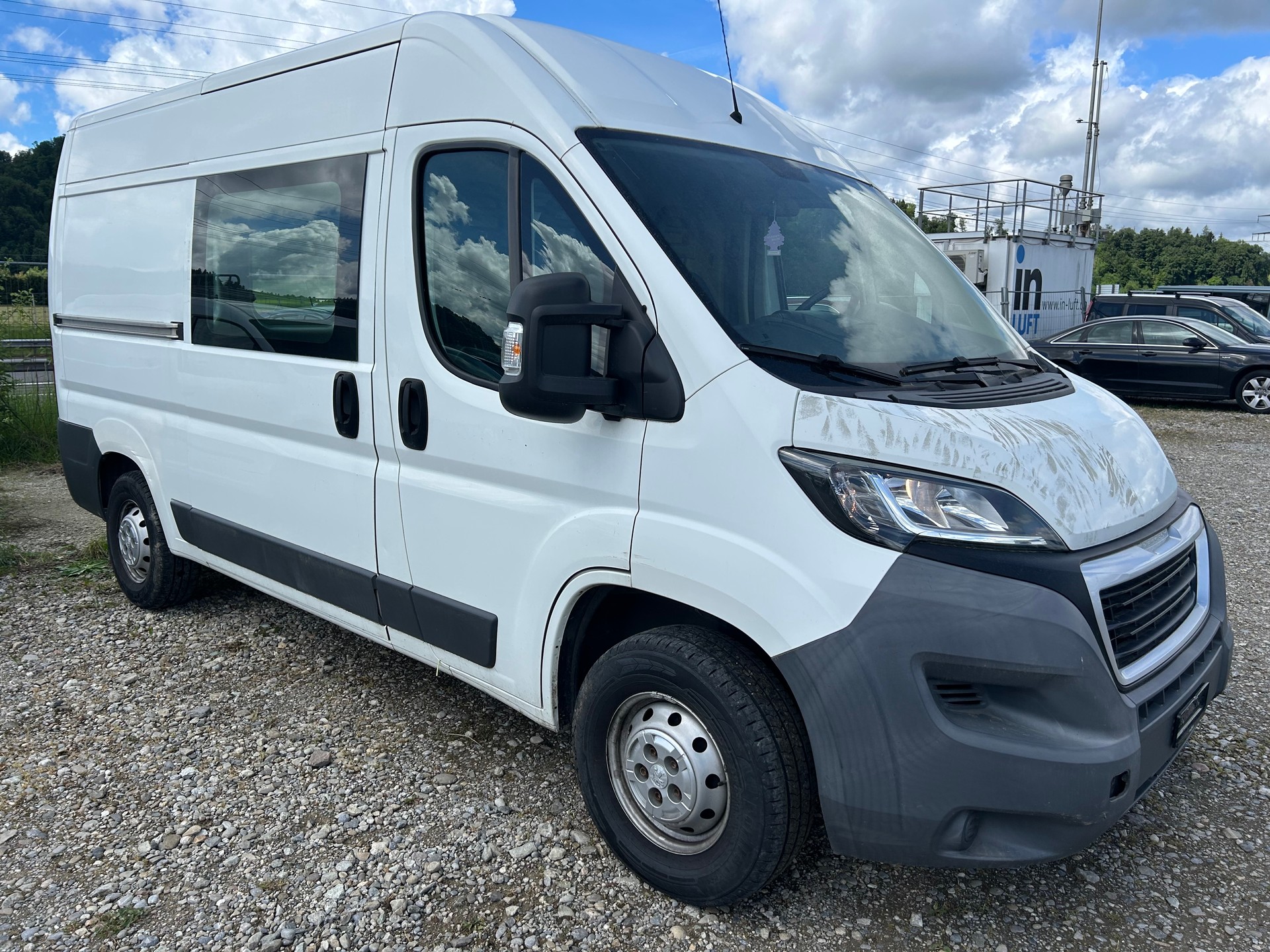 PEUGEOT Boxer 2.2 HDI 335 Active L2H2-image-2
