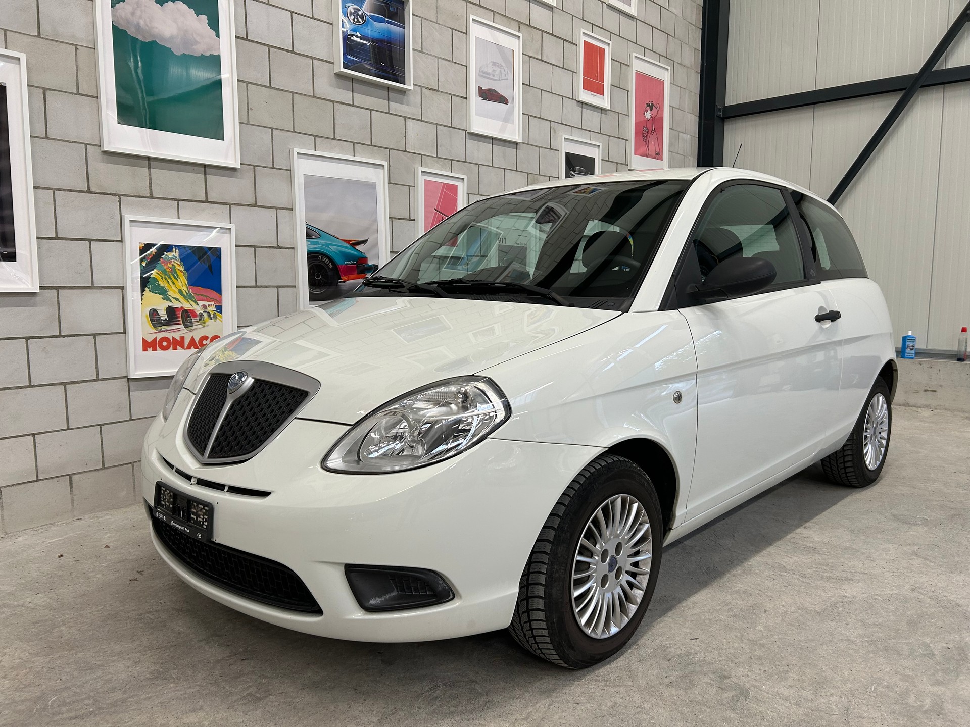 LANCIA YPSILON-image-1