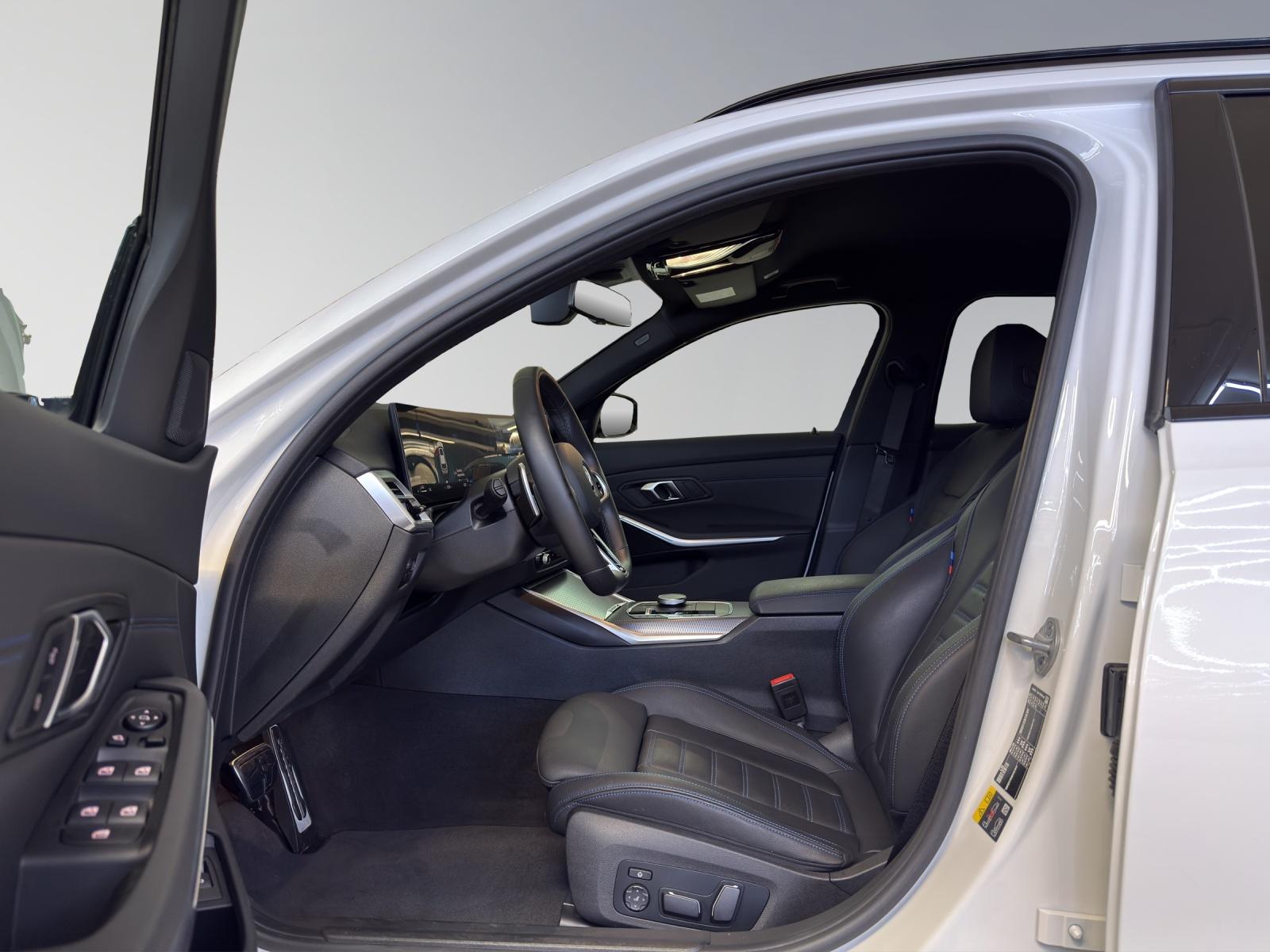 BMW 330e xDrive Touring M-SportPaket-image-11