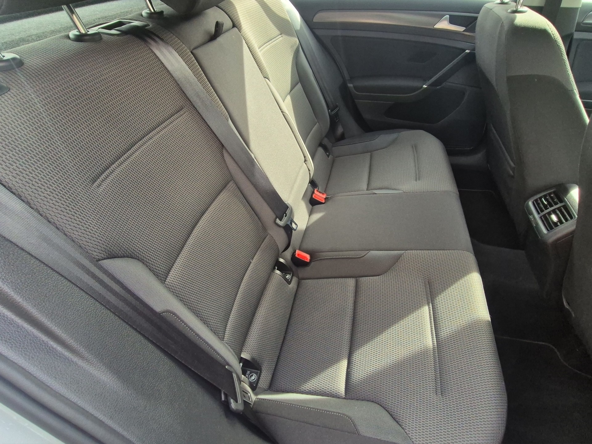 VW Golf 1.4 TSI Comfortline DSG-image-17