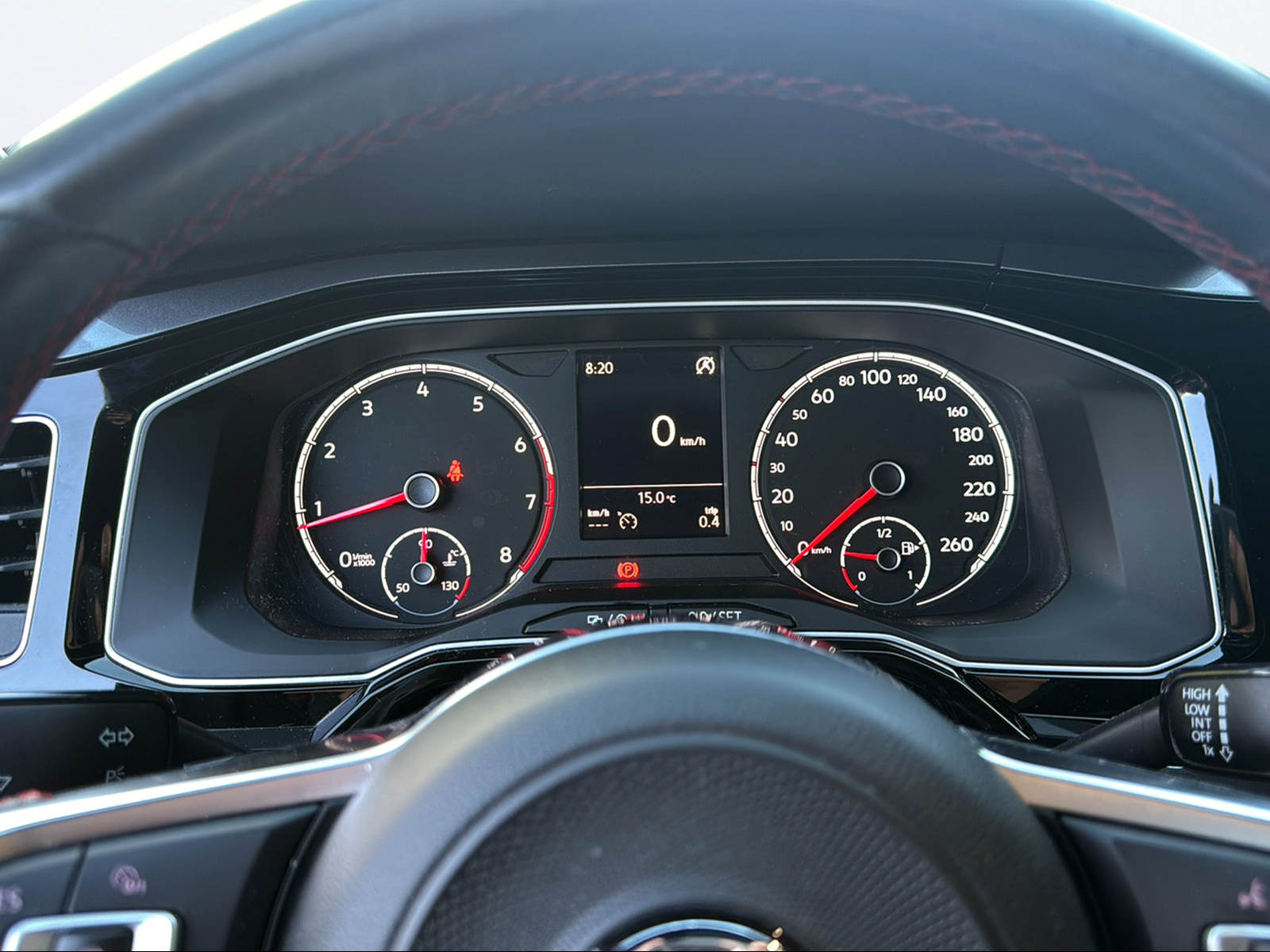 VW Polo 2.0 TSI GTI-image-10