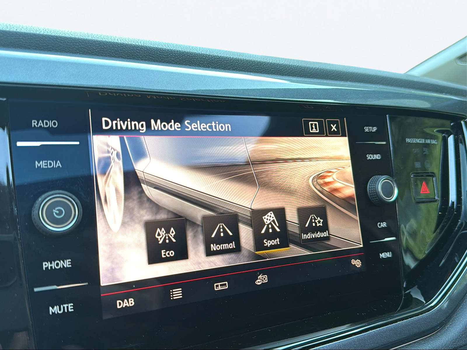 VW Polo 2.0 TSI GTI-image-14