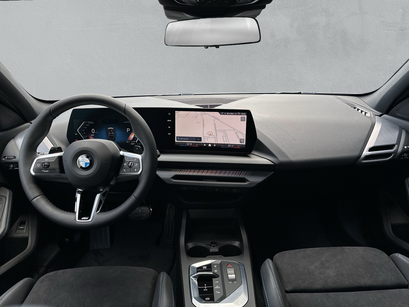 BMW 123 xDrive M Sport Pro Steptronic-image-15