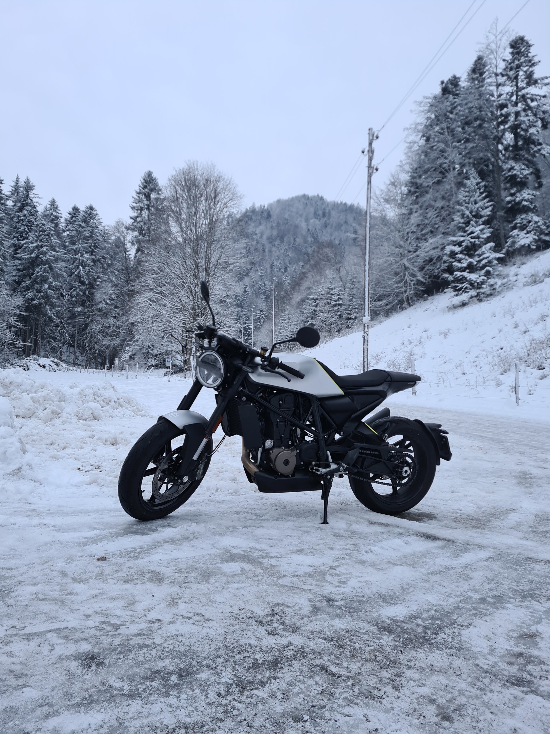 HUSQVARNA Vitpilen 701-image-5