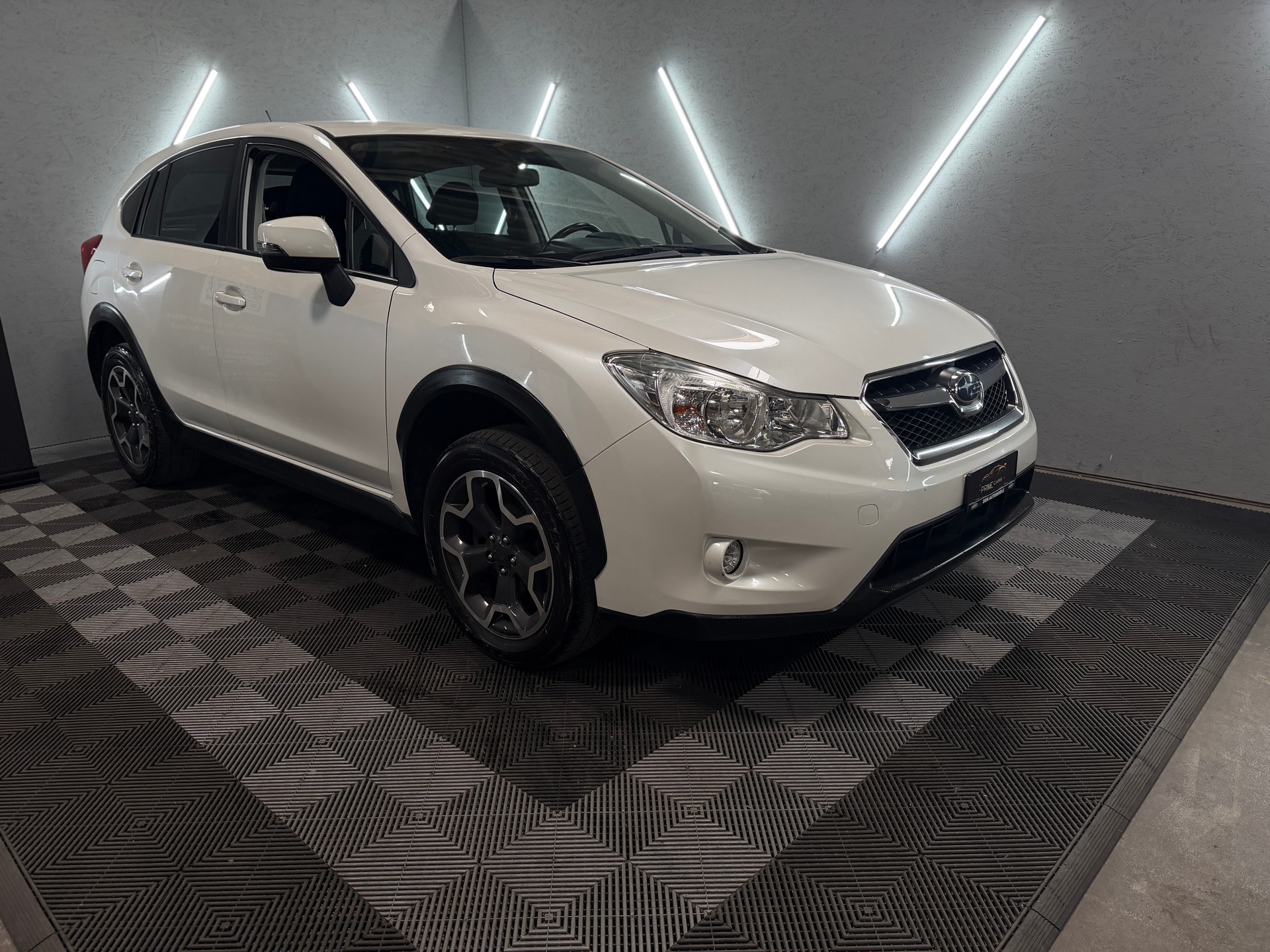 SUBARU XV 2.0D Swiss Two AWD-image-2