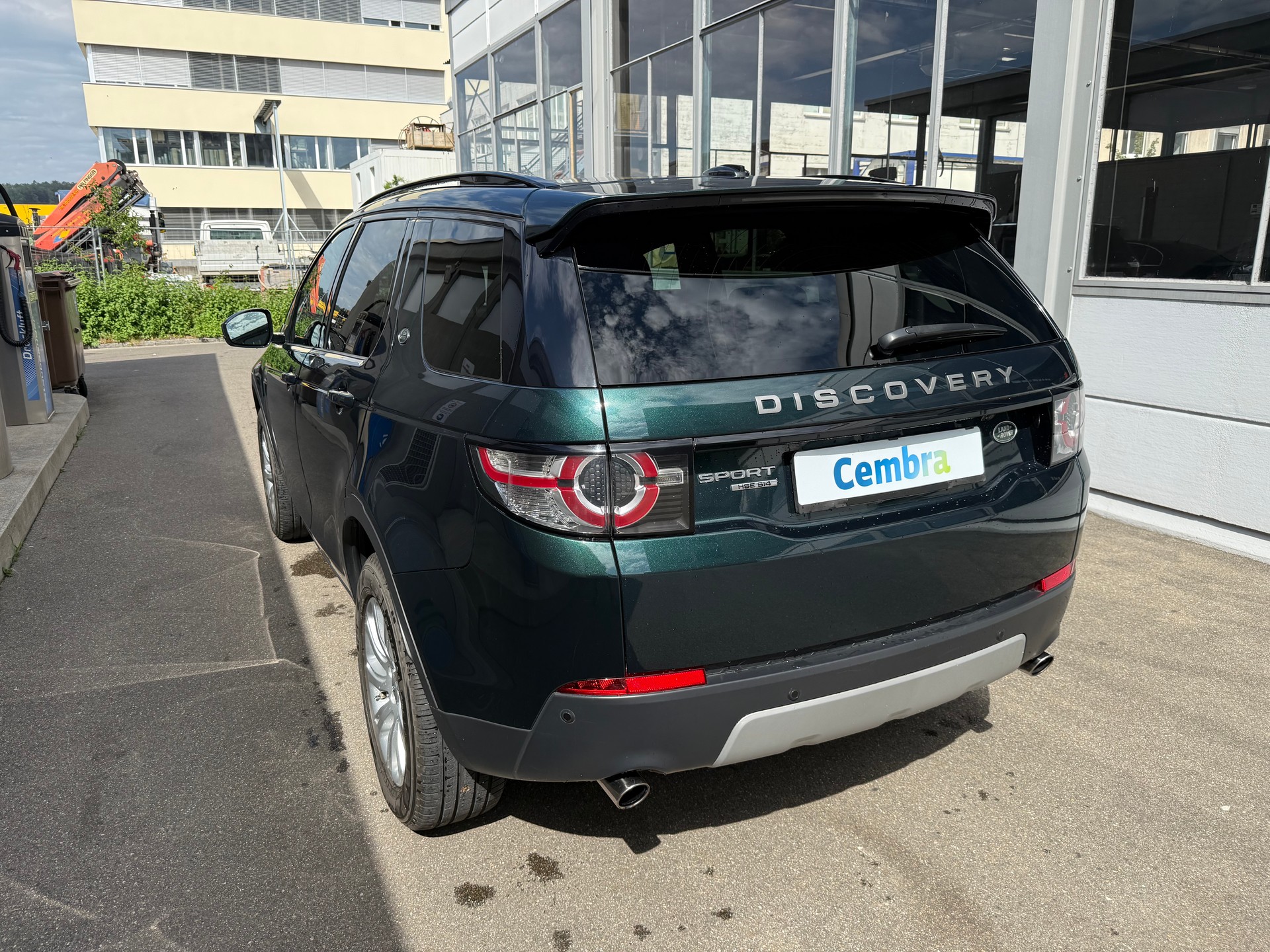 LAND ROVER Discovery Sport 2.0 Si4 HSE Luxury AT9 *Ab MFK *Panoramaglasdach *Elektrische AHK 2000 KG *Spurwechsel Assistent *Keyless-image-5