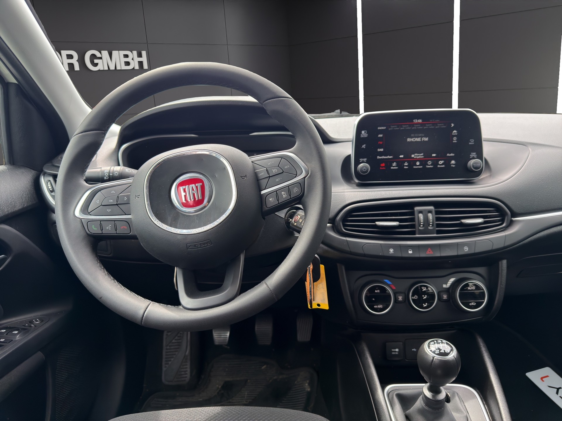 FIAT Tipo 1.6MJ Station Wagon S-Design-image-10