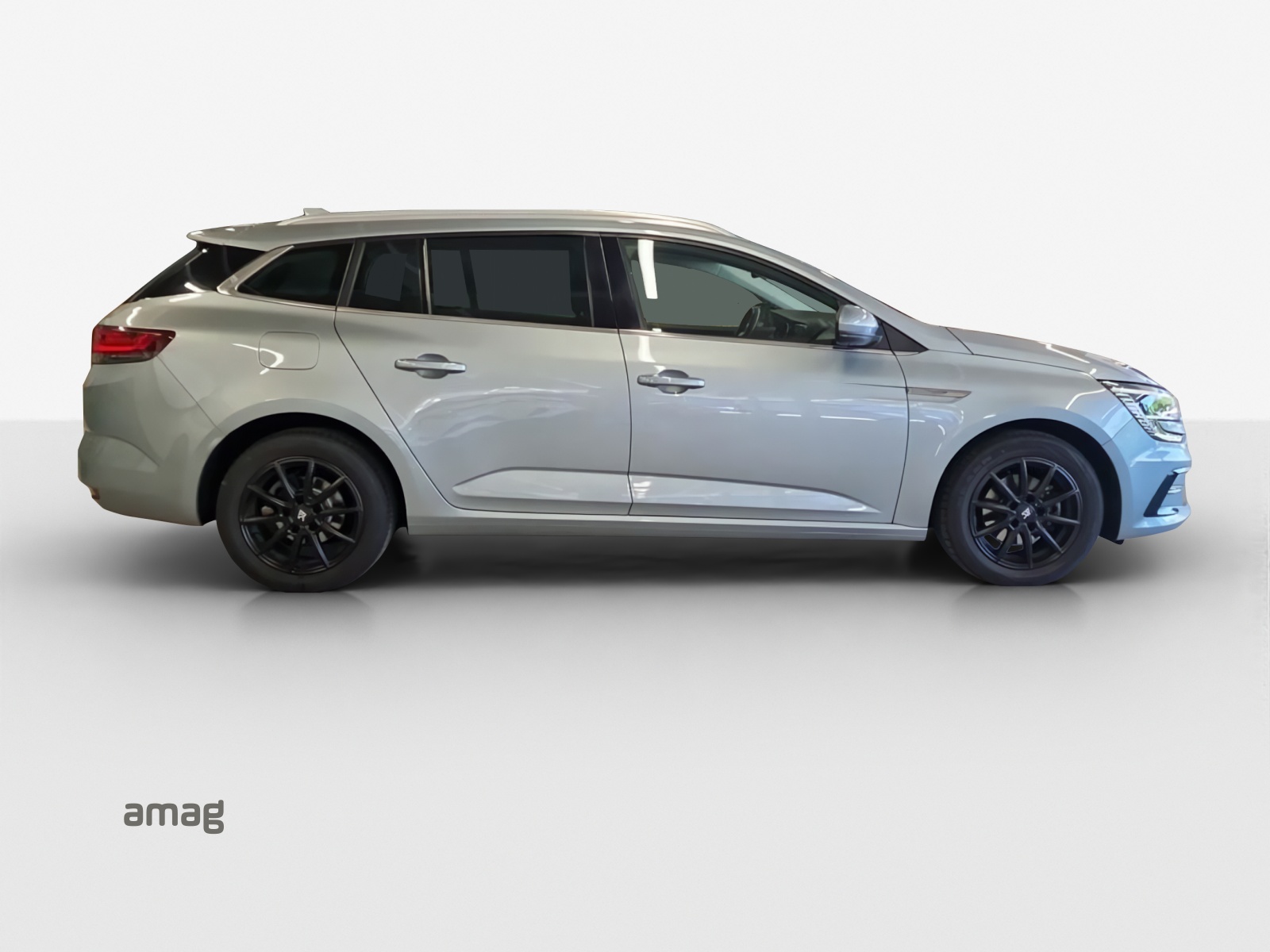 RENAULT Mégane Grandtour 1.3 16V Turbo Intens EDC-image-1