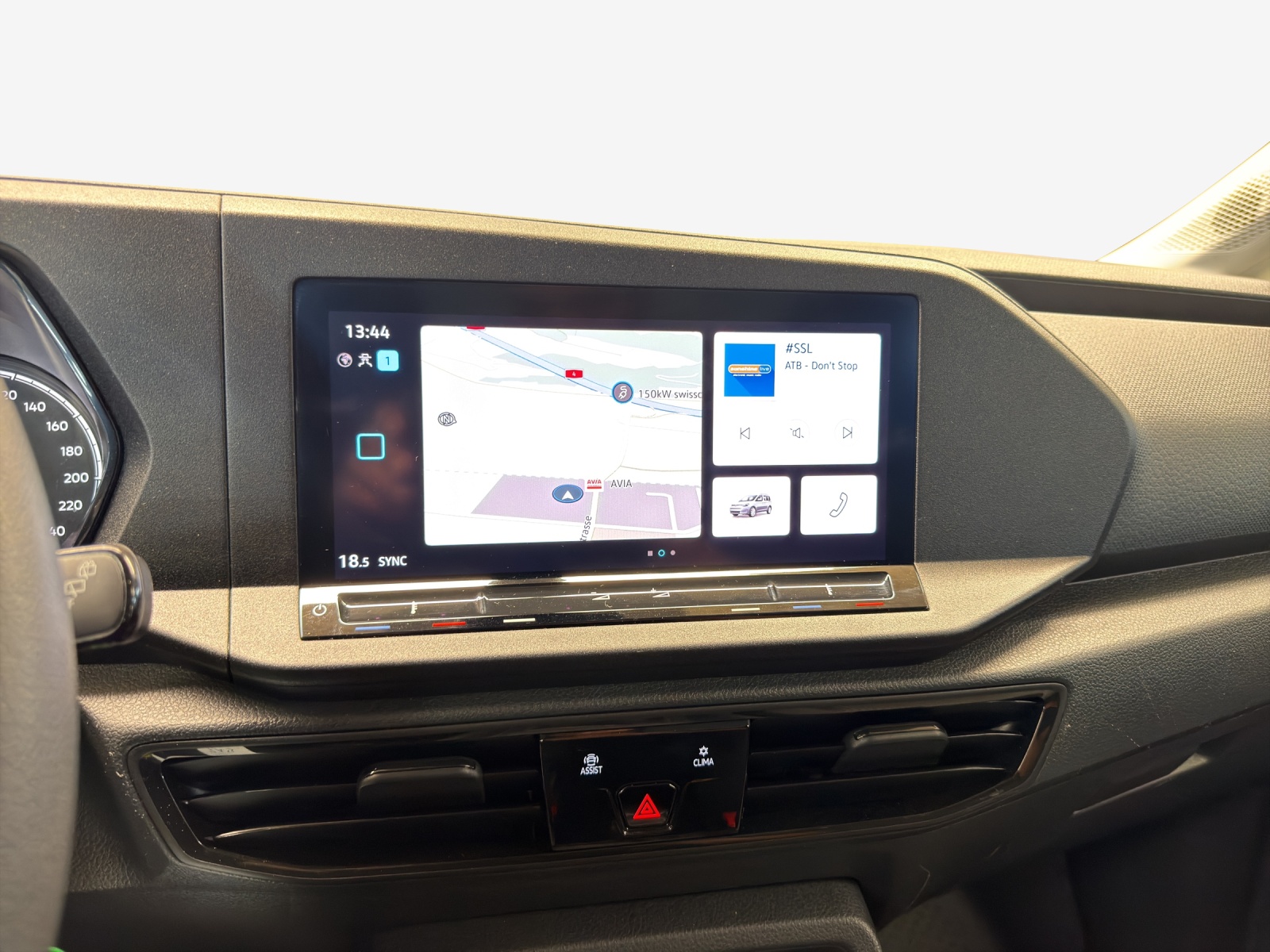 VW Caddy Kombi 2.0TDI-image-10