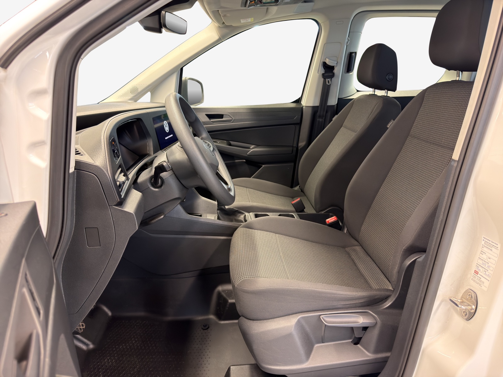 VW Caddy Kombi 2.0TDI-image-7