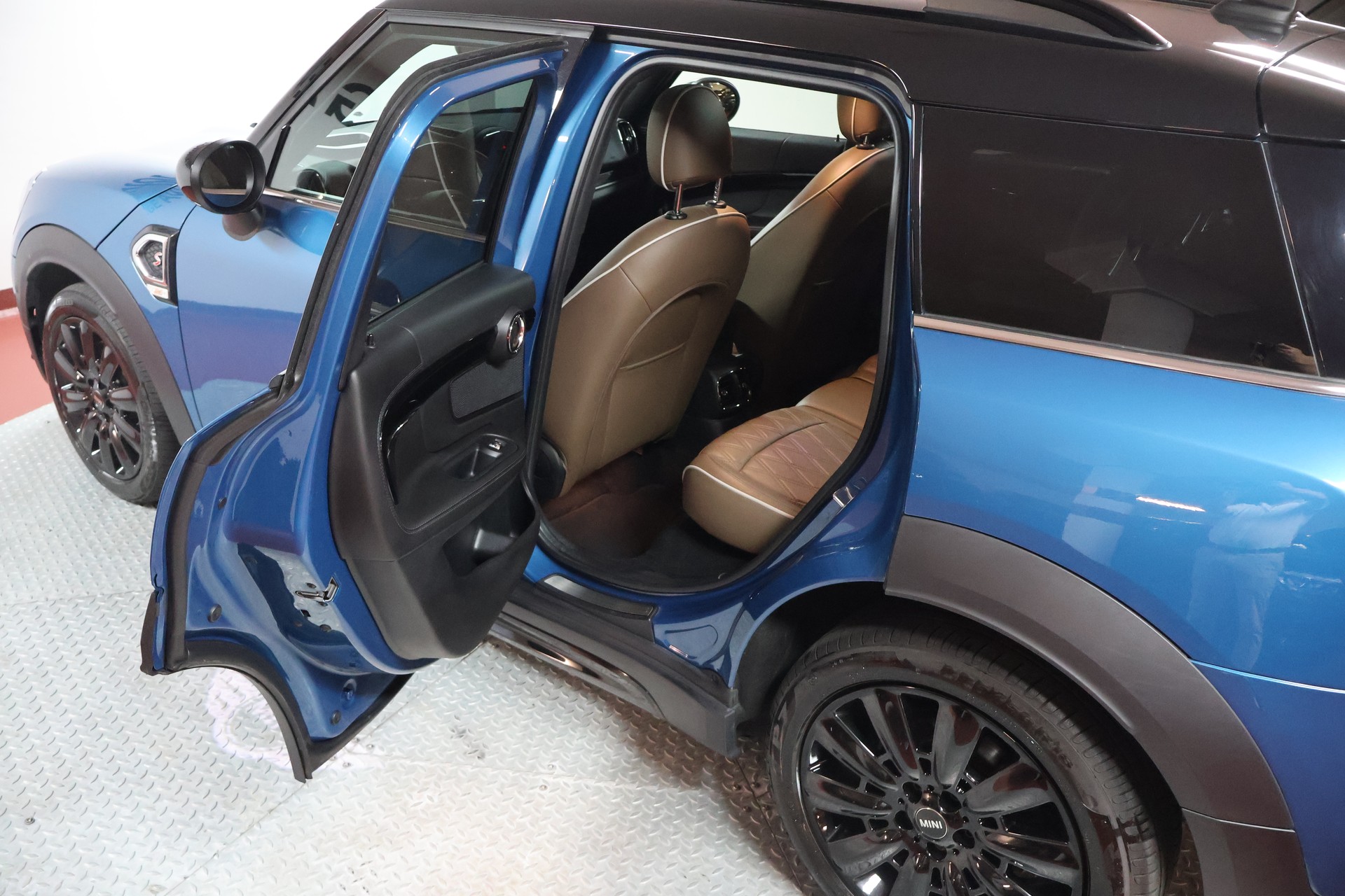 MINI Countryman Cooper S ALL4 Steptronic-image-16
