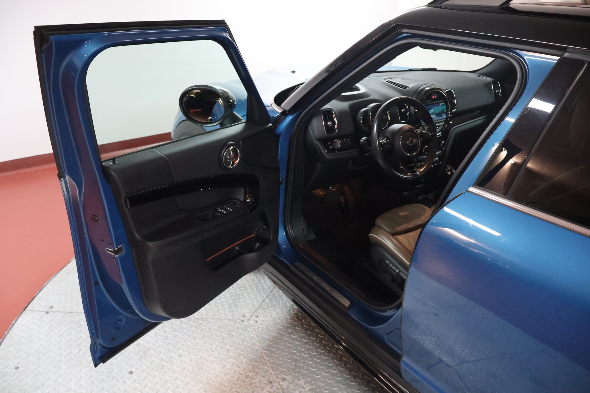 MINI Countryman Cooper S ALL4 Steptronic-image-4