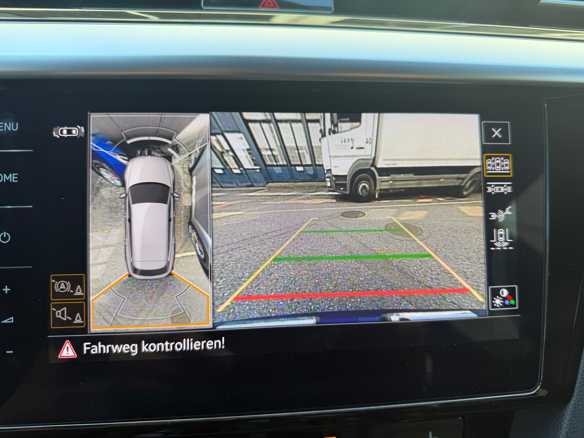 VW Arteon SB 2.0 TDI R-Line 4Motion DSG AHK, Panorama, Head-up-image-12