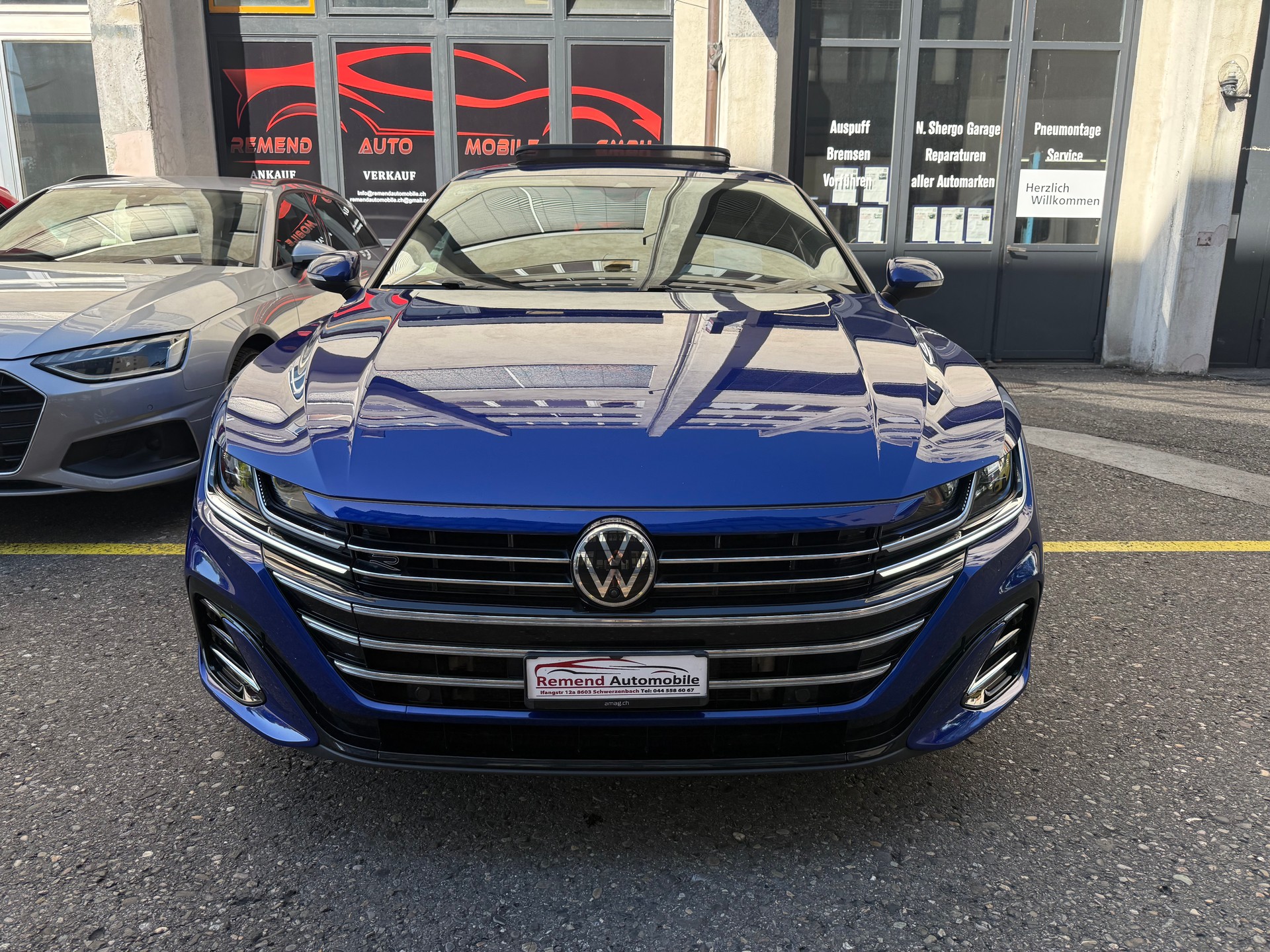 VW Arteon SB 2.0 TDI R-Line 4Motion DSG AHK, Panorama, Head-up-image-3