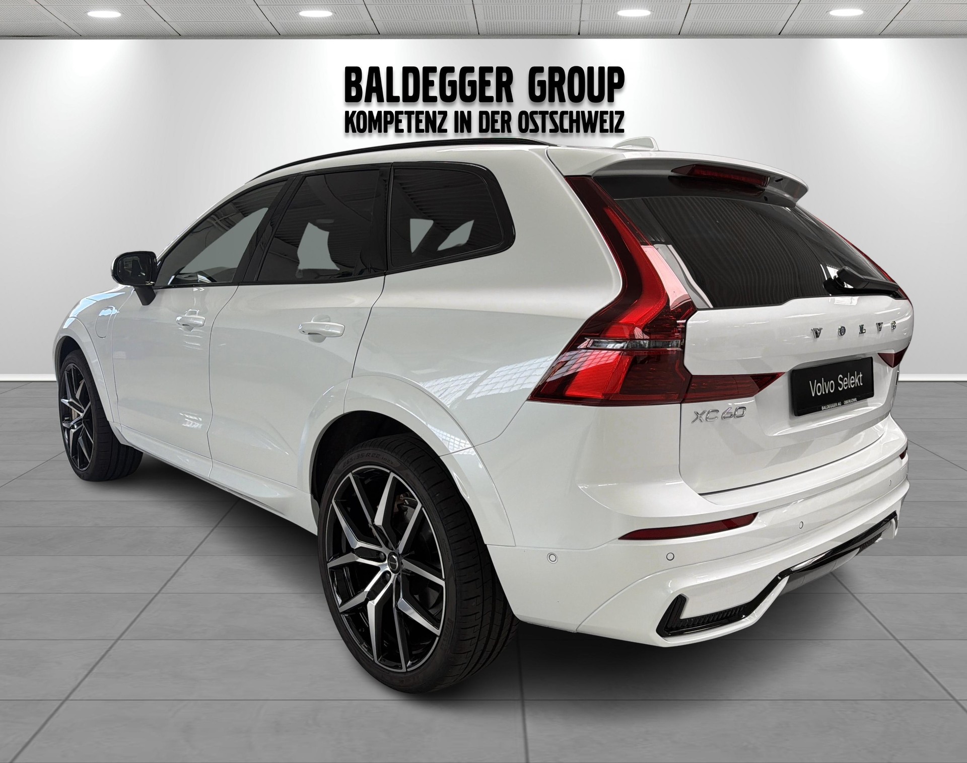 VOLVO XC60 2.0 T8 TE Polestar eAWD-image-2