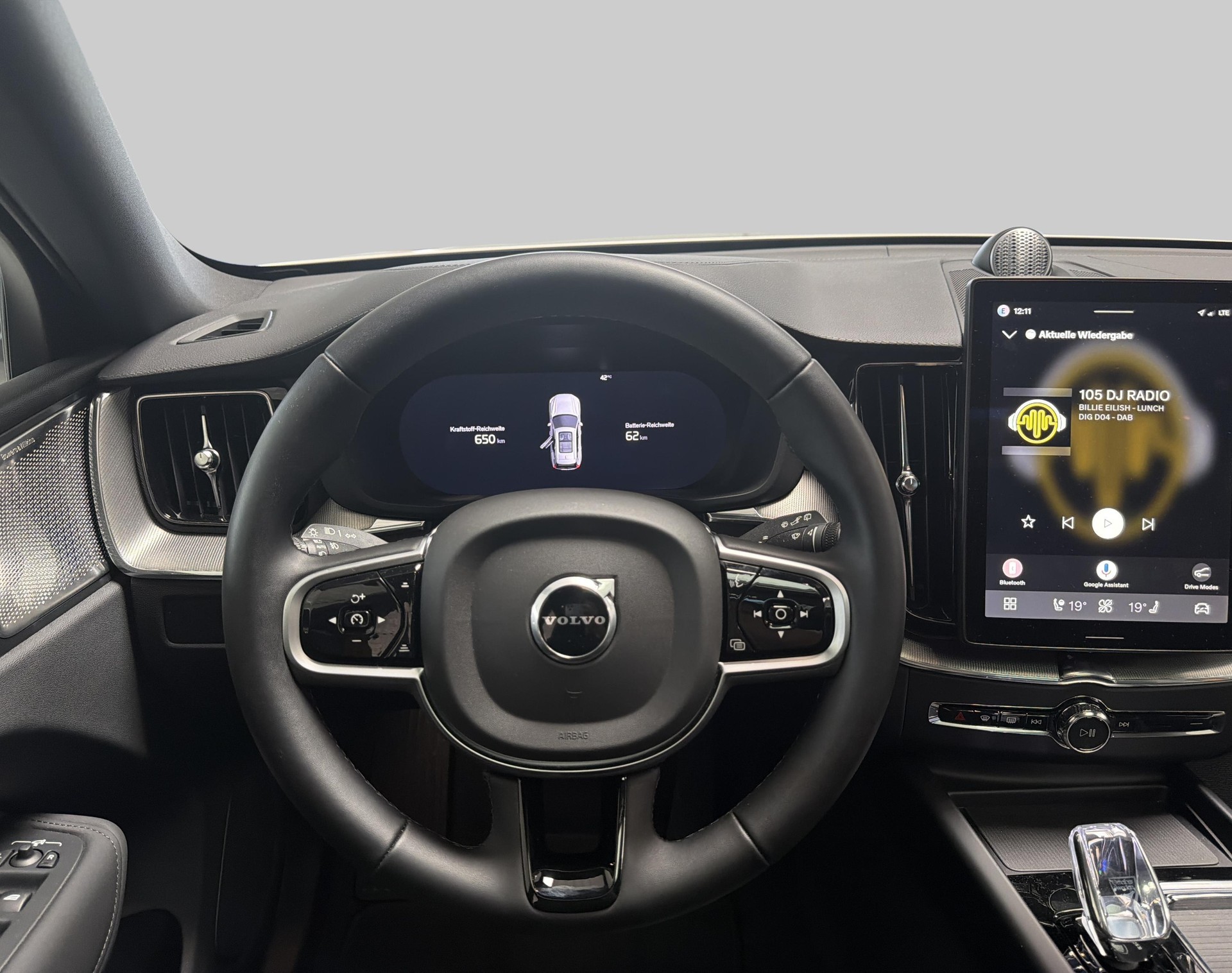 VOLVO XC60 2.0 T8 TE Polestar eAWD-image-11