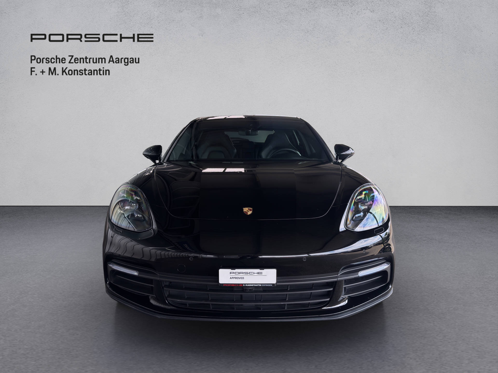 PORSCHE Panamera 4 Sport Turismo-image-1