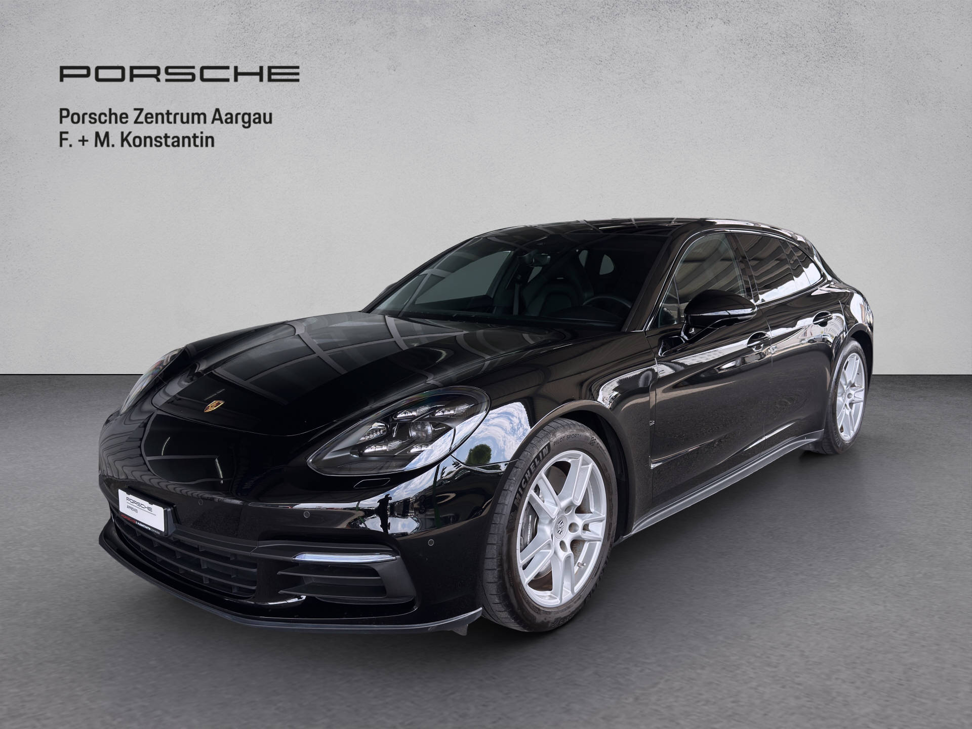 PORSCHE Panamera 4 Sport Turismo-image-0