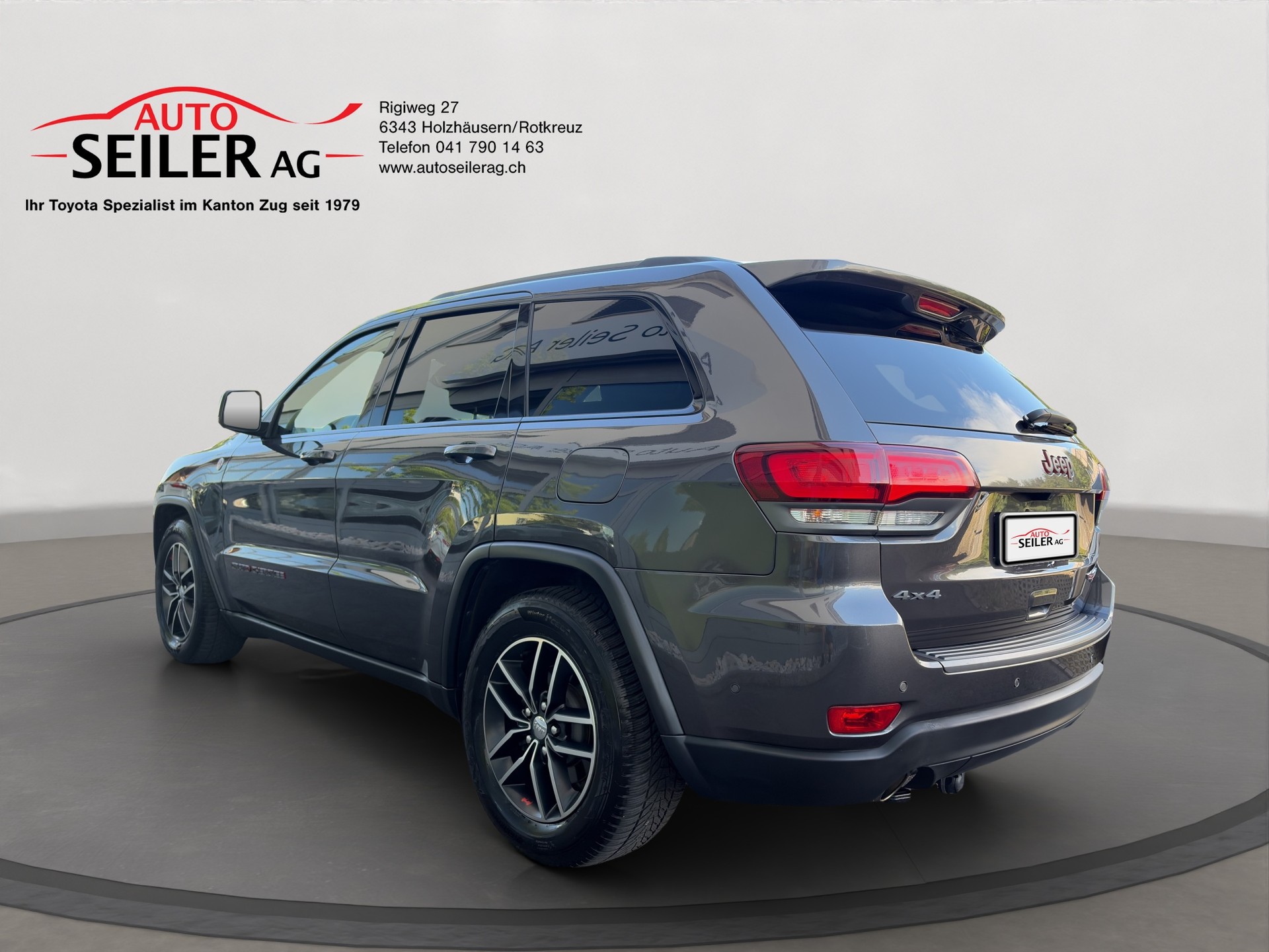 JEEP Grand Cherokee 3.0 CRD Trailhawk Automatic-image-2