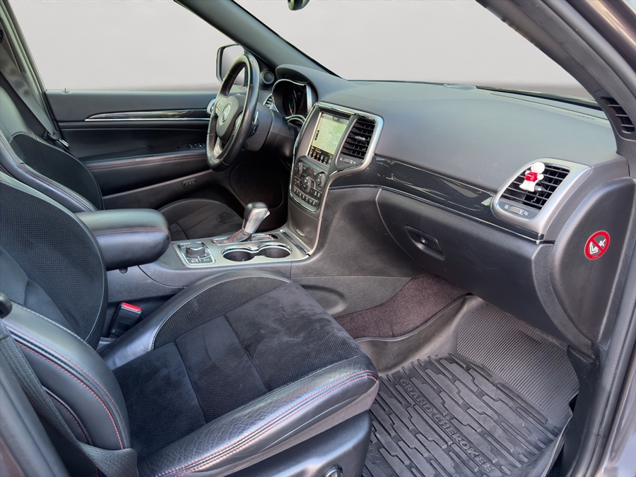 JEEP Grand Cherokee 3.0 CRD Trailhawk Automatic-image-9