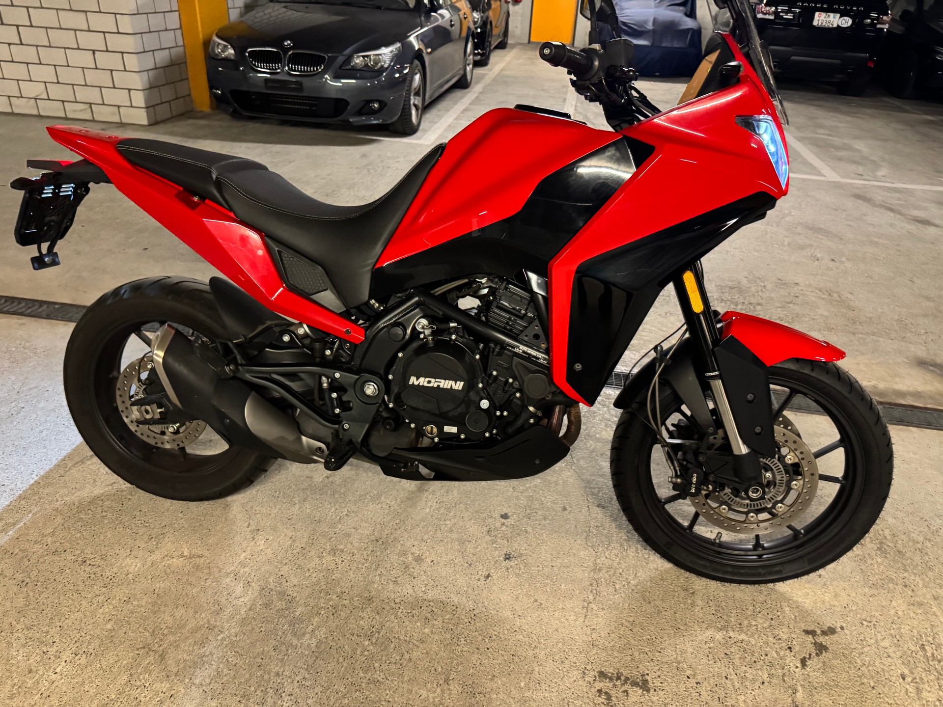 MOTO MORINI X-Cape 650-image-2